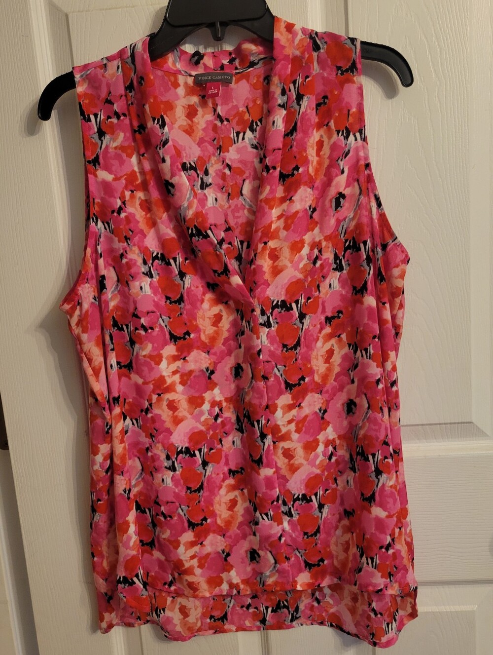 Vince Camuto Pink Coral Floral Sleeveless Deep V-Neck Top